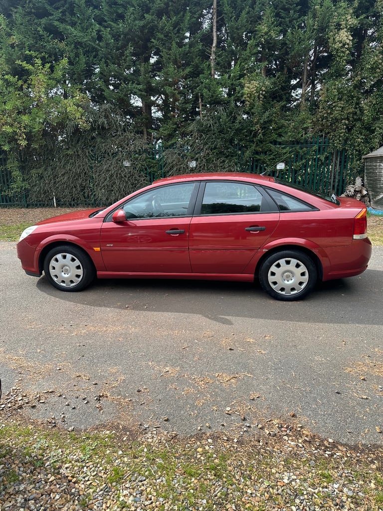 Vauxhall, VECTRA, Hatchback, 2006, Manual, 1796 (cc), 5 doors
