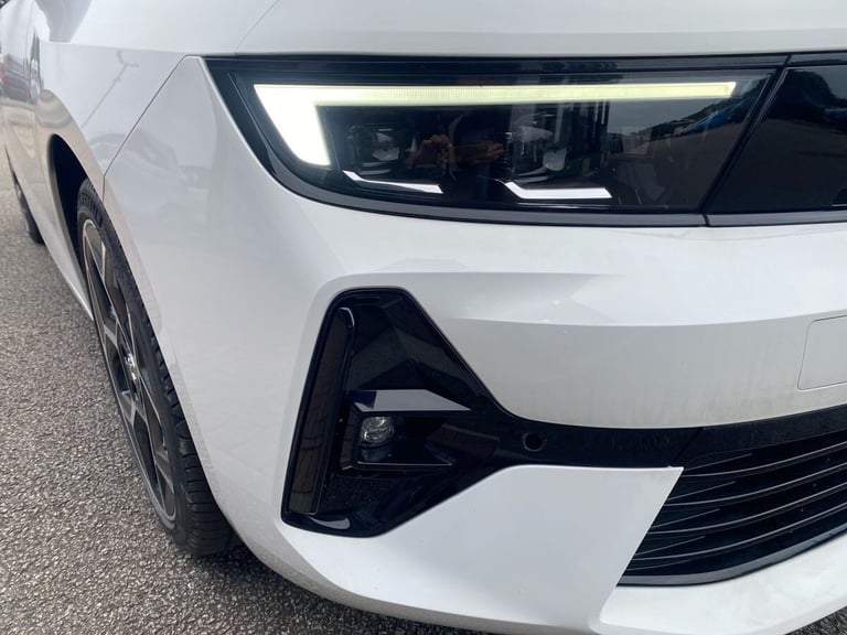 2025 Vauxhall Astra Astra 1.2 Turbo 130 Ultimate 5Dr Estate Estate Petrol Manual