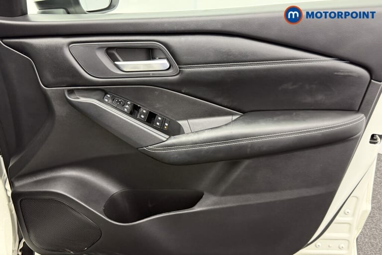2021 Nissan Qashqai 1.3 DiG-T MH Acenta Premium 5dr SUV Petrol Manual