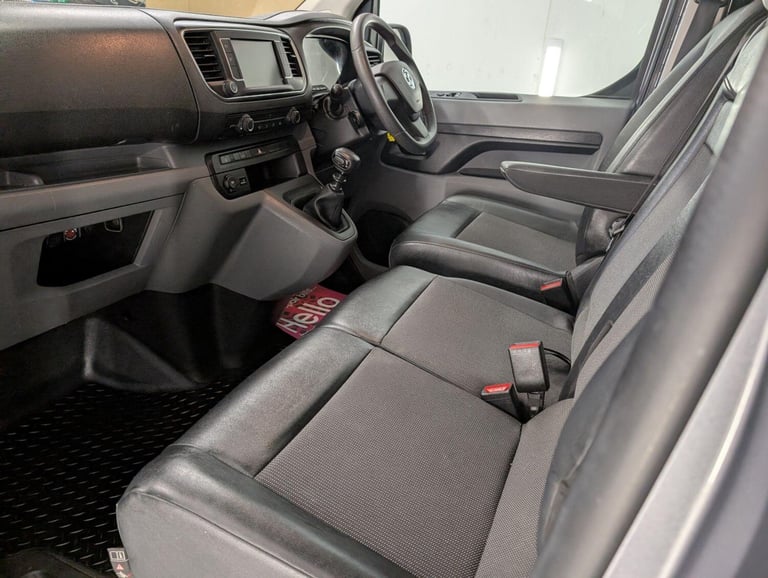 2022 Vauxhall Vivaro 2.0 Turbo D 3100 Sportive L2 H1 Euro 6 (s/s) 5dr PANEL VAN Diesel Manual