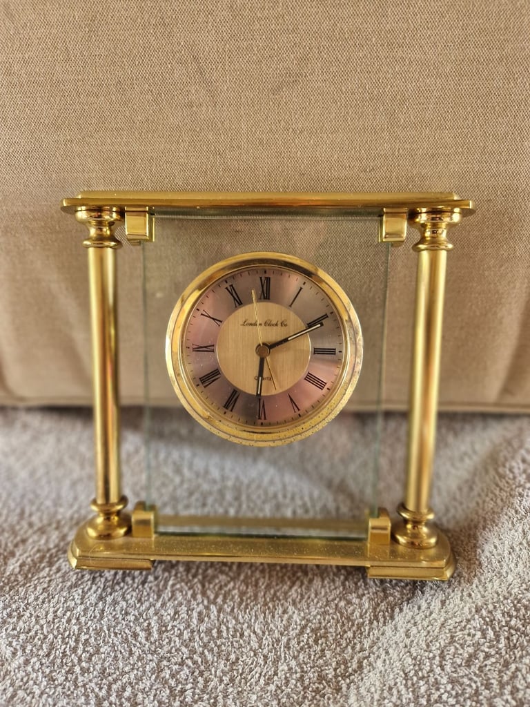 Clock's, china, miniatures & paintings 
