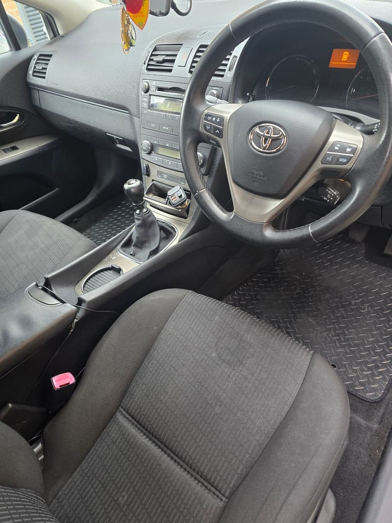 Toyota, AVENSIS, Estate, 2009, Manual, 1798 (cc), 5 doors