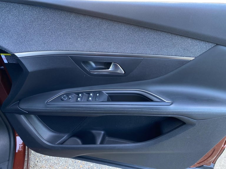 2020 Peugeot 3008 1.5 BlueHDi Allure Euro 6 (s/s) 5dr HATCHBACK Diesel Manual