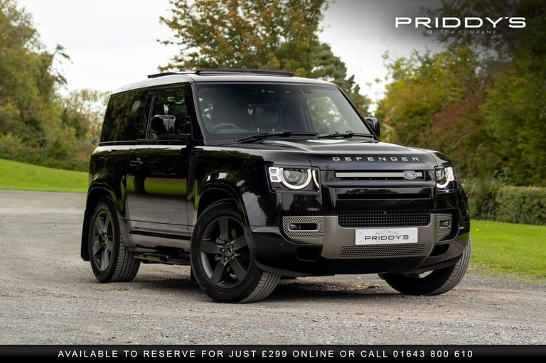 LAND ROVER DEFENDER 90 2.0 P300 X-Dynamic HSE - Amazing spec. Massive presence.