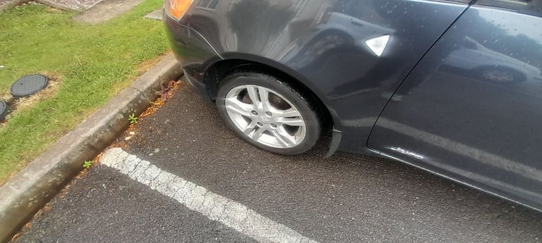 Mitsubishi, COLT, Hatchback, 2011, Manual, 1332 (cc), 5 doors