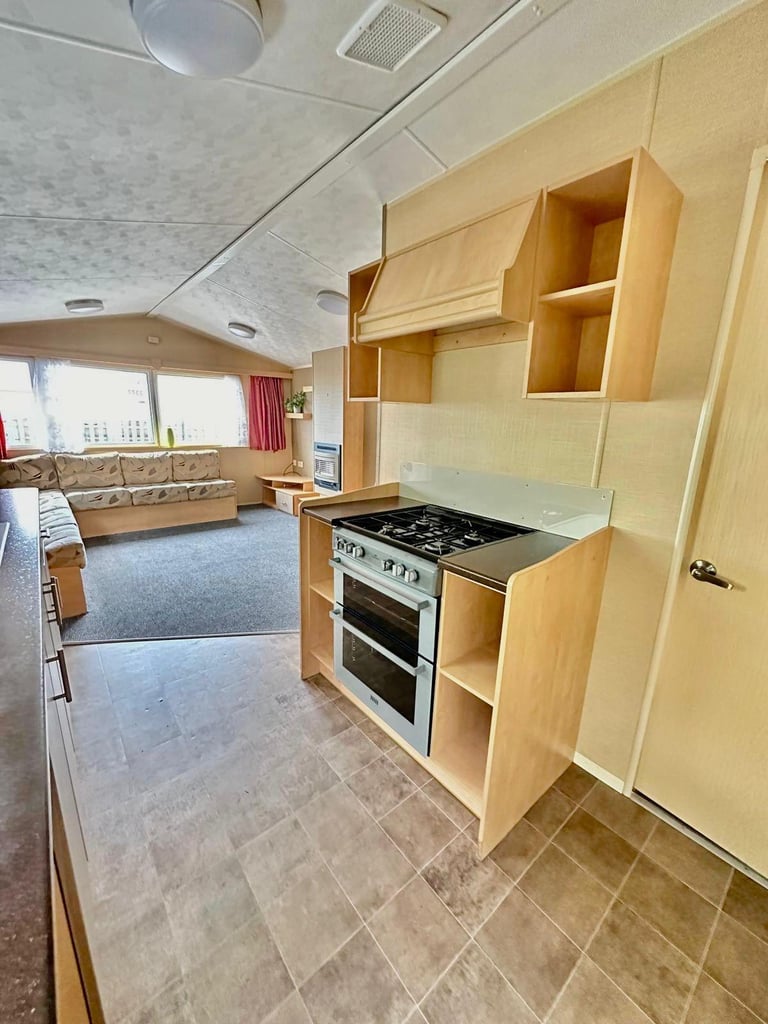 BEAUTIFUL HOLIDAY HOME FOR SALE NORTH WALES COST LINE, FREE 2024 SITE FEES