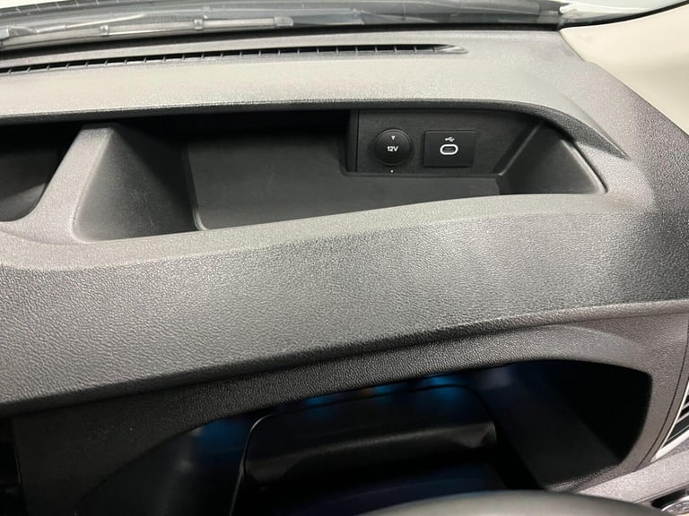 2024 Ford Transit 2.0 460 EcoBlue Trend Auto RWD L4 H3 Euro 6 (s/s) 5dr (17 Seat, DRW) Minibus Di...