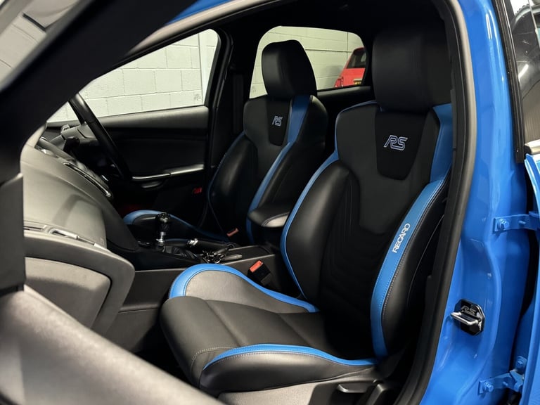 FORD FOCUS 2.3 T EcoBoost RS Blue Manual Petrol 2016