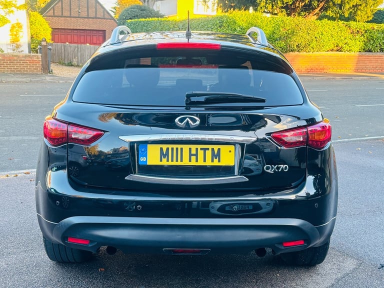 2014 Infiniti QX70 3.0d GT 5dr Auto ESTATE Diesel Automatic