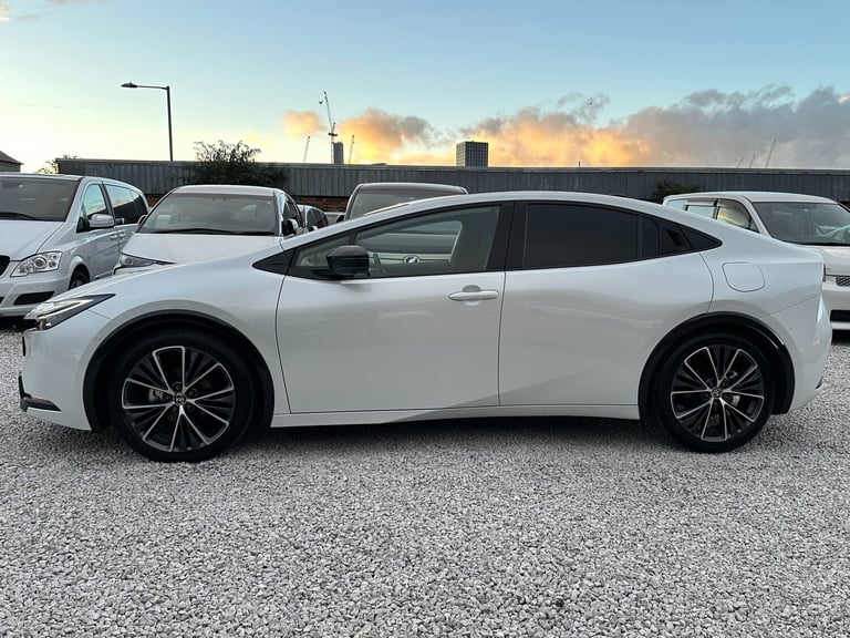 2023 TOYOTA PRIUS 2L Petrol Hybrid Electric Euro 6 Sunroof Leather 5 Seater 5dr