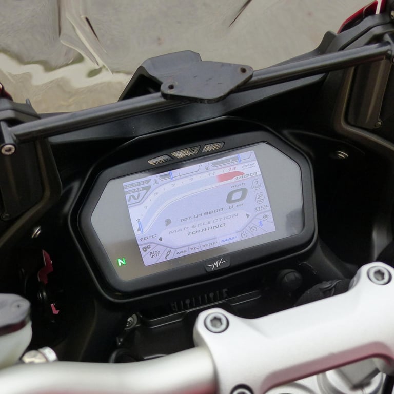 2018 MV AGUSTA TURISMO VELOCE 800 LUSSO – STUNNING, FSH, EXCELLENT CONDITION