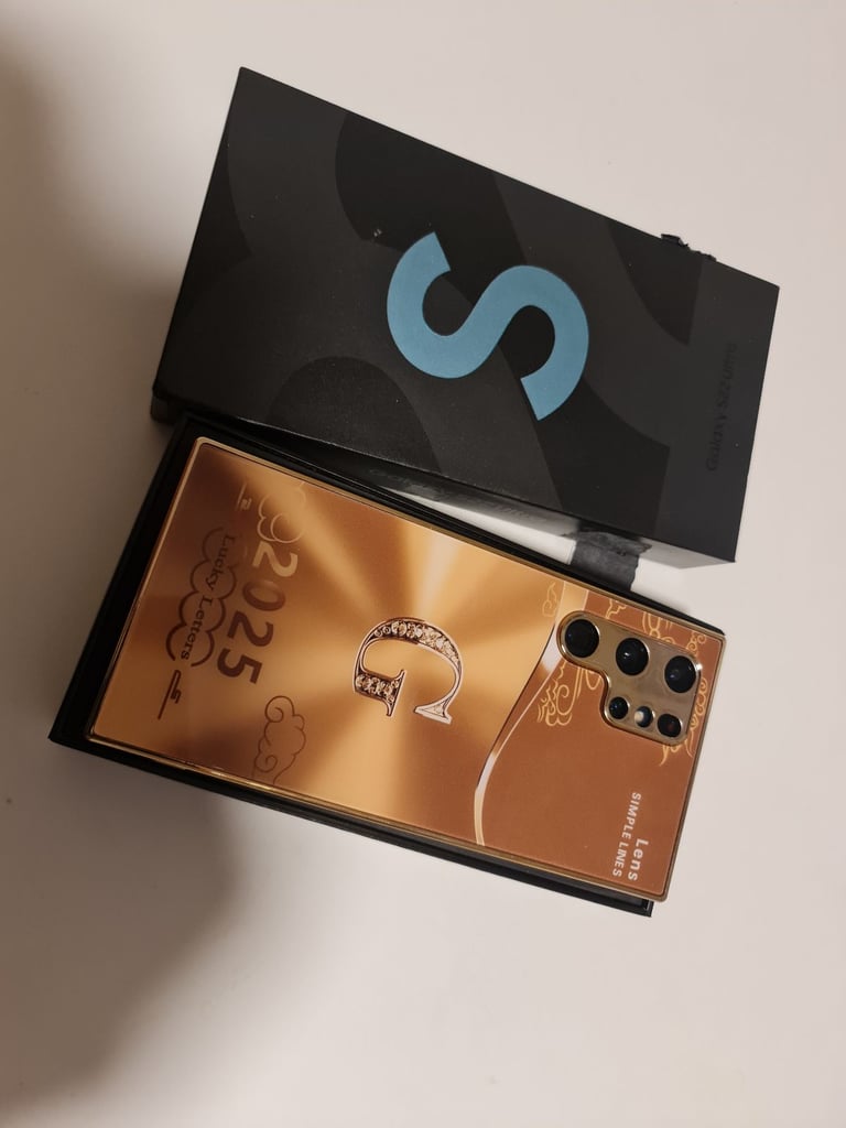 Samsung s22 ultra 256gb excellent condition 