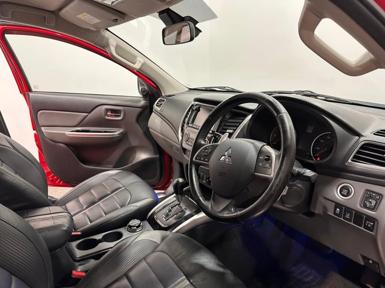 2016 Mitsubishi L200 2.4 DI-D DC Barbarian Pickup Double Cab 4dr Diesel Auto 4WD Euro 5 (178 ps) ...