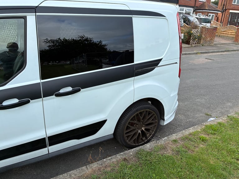 Ford, TRANSIT CONNECT, Panel Van, 2015, Manual, 1560 (cc)