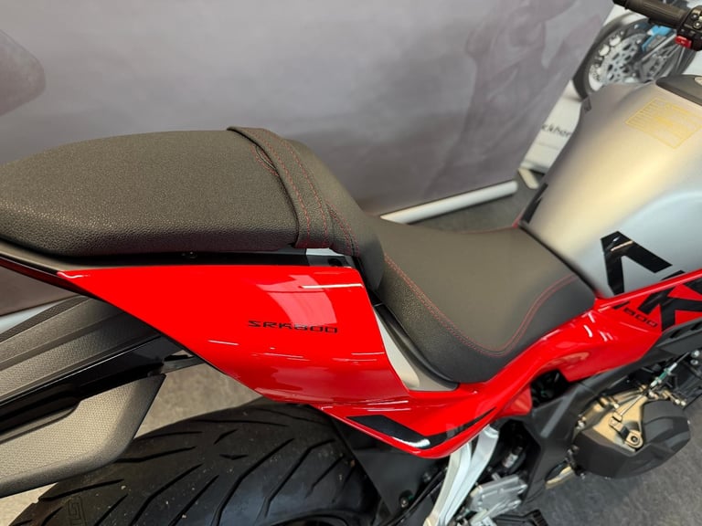 QJ MOTOR SRK800 2026 SUPER NAKED BRAND NEW MODEL TOP SPEC RED OR BLACK  £6699