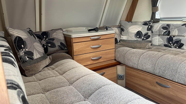Swift Challenger Sport 514,  2012 Caravan