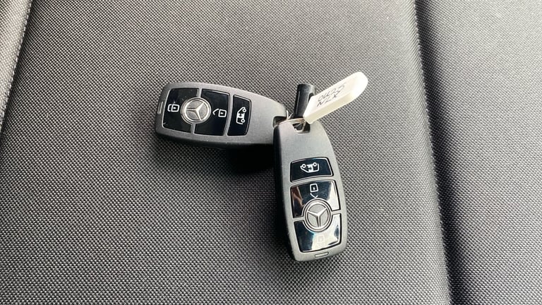 2025 Mercedes-Benz Sprinter 100kW 113kWh Pro Van Auto PANEL VAN ELECTRIC Automatic