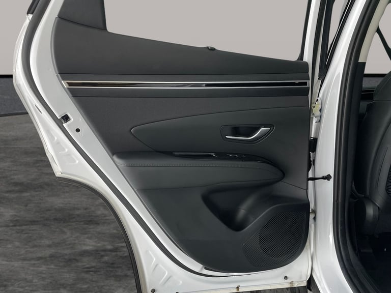 2023 Hyundai TUCSON 1.6 h T-GDi Ultimate SUV 5dr Petrol Hybrid Auto Euro 6 (s/s) (230 ps) - KEY S...