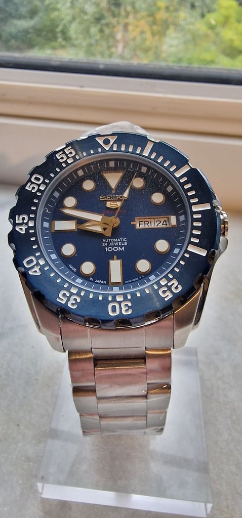 image for Seiko 5 "Monster" bezel automatic watch nearly new condition 
