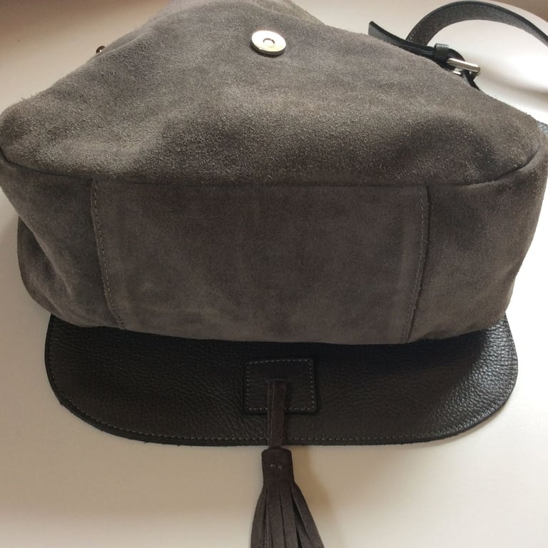 A. Bellucci women's grey tassel genuine suede leather shoulder bag medium, VGC