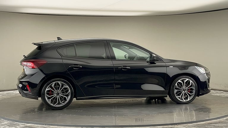2022 Ford Focus Focus ST-Line Vignale 5 door 1.0L EcoBoost 155PS mHEV FWD 7 Speed PowerShif 5 doo...