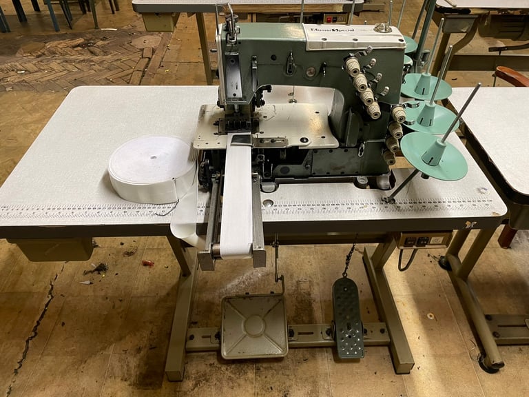 Kansai Special Four Needle Chainstitch for Elastic Waistband