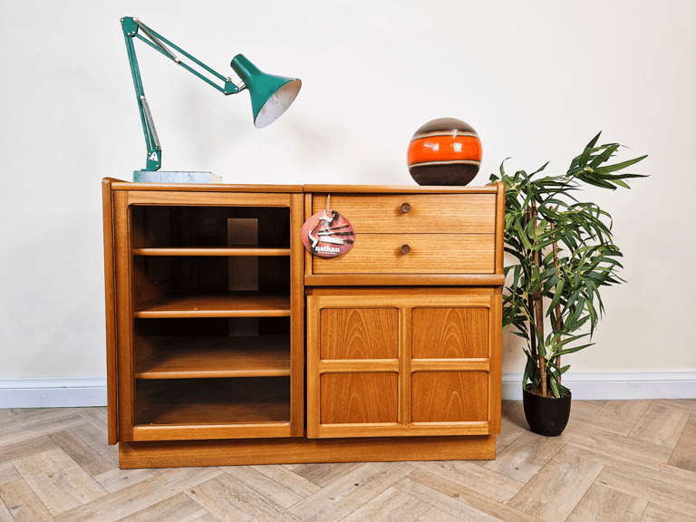 image for Parker Knoll Vintage Mid Century Medium Teak Entertainment Unit LP Record Player Cabinet BL715