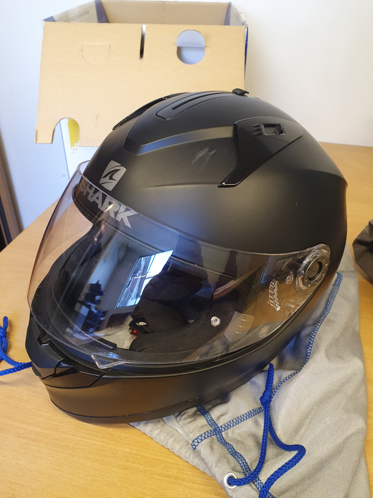 Shark xl matt black crash helmet