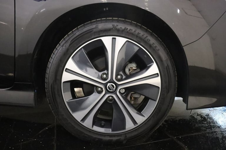 2021 Nissan Leaf 40kWh N-Connecta 5dr Auto (SAT NAV, HEATED SEATS) Hatchback ELECTRIC Automatic