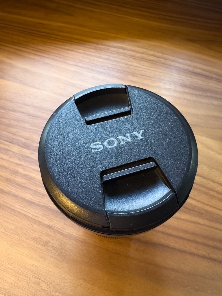 Sony GM 16-35 f2.8 - pristine!