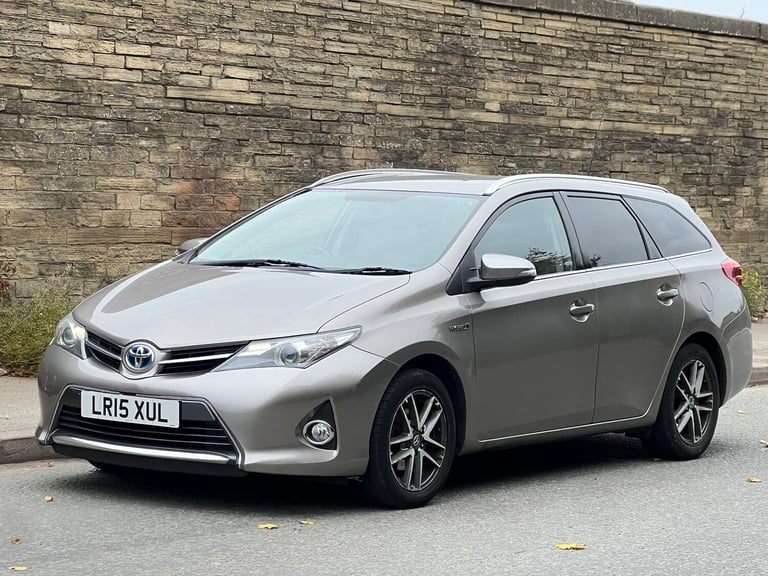 2015 Toyota Auris 1.8 VVTi Hybrid Icon+ 5dr CVT Auto ESTATE Petrol/Electric Hybrid Automatic