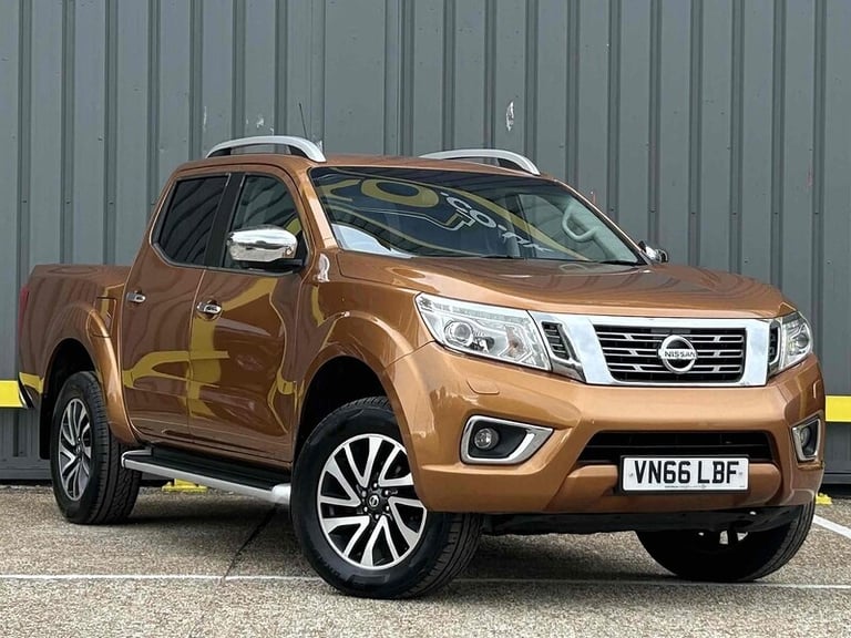 2016 Nissan Navara Double Cab Pick Up Tekna 2.3dCi 190 4WD PICK UP DIESEL Manual