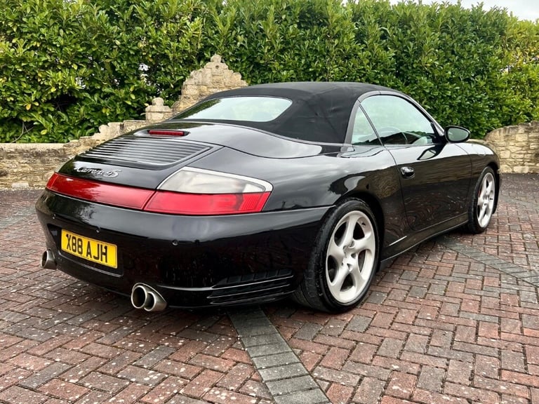  Porsche 911 2dr Tiptronic S Petrol