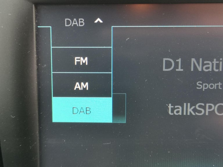 2017 Renault Captur 1.5 dCi ENERGY Dynamique S Nav Euro 6 (s/s) 5dr HATCHBACK Diesel Manual