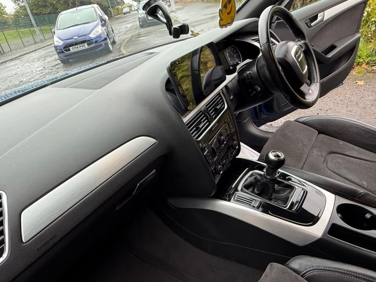 2010 Audi A4 2.0 TDI 170 S Line 5dr ESTATE Diesel Manual