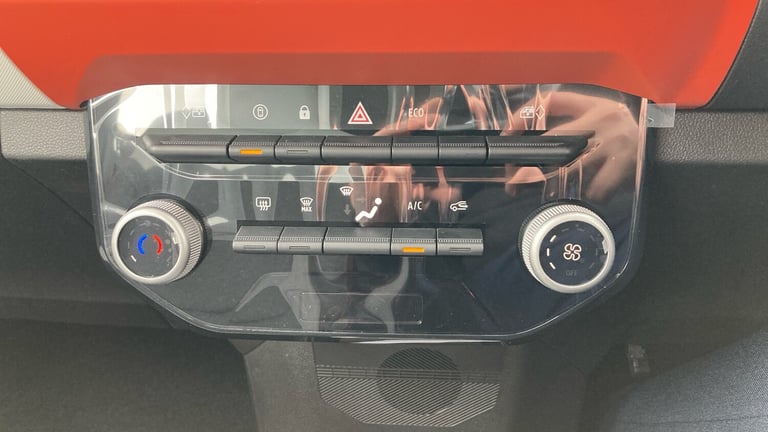 2025 Dacia Spring 27kWh Expression 65 48kW 5dr Auto Electric Hatchback Hatchback Electric Automatic