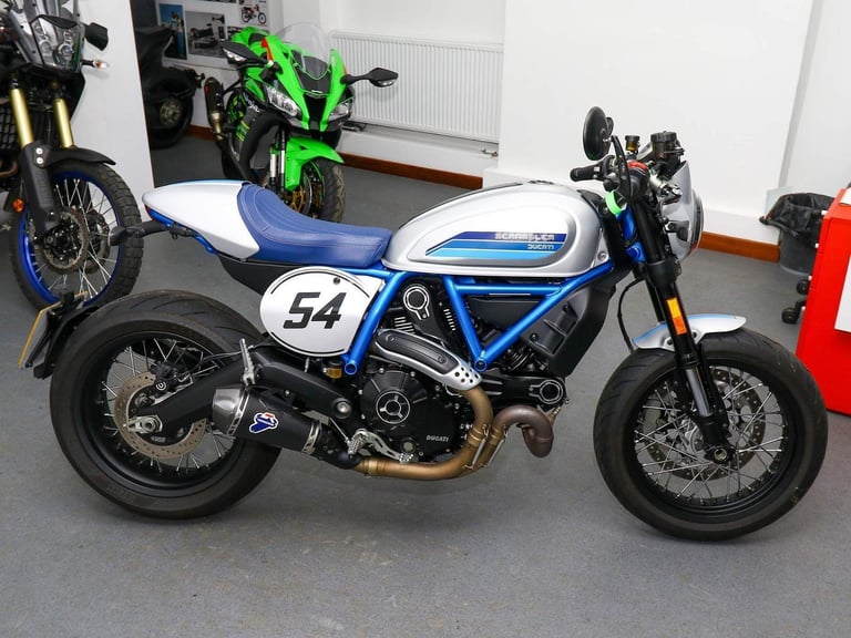 2019, '19 Ducati Scrambler Café Racer. ONLY 2,629 MILES. Termignoni Pipe. £7,495