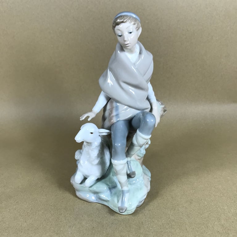 Lladro Little Shepherd With Sheep Figurine 4817 Retired Vintage