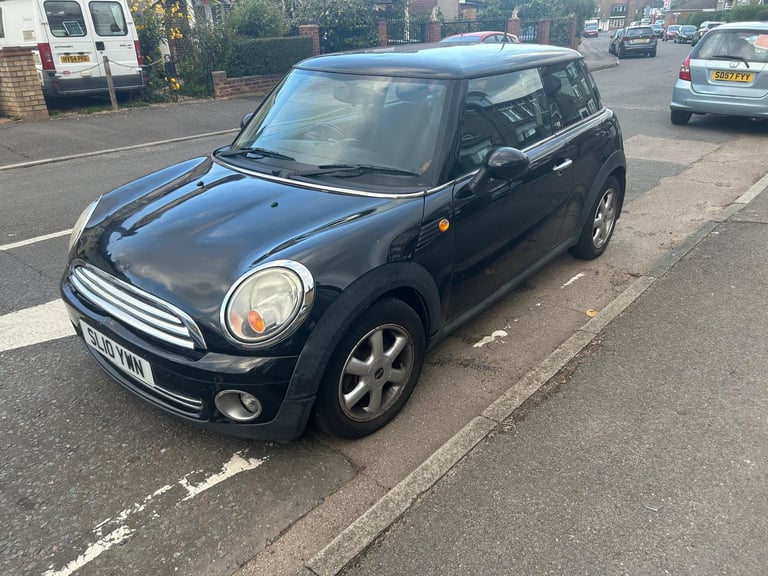 2010 Mini one cooper hpi clear 