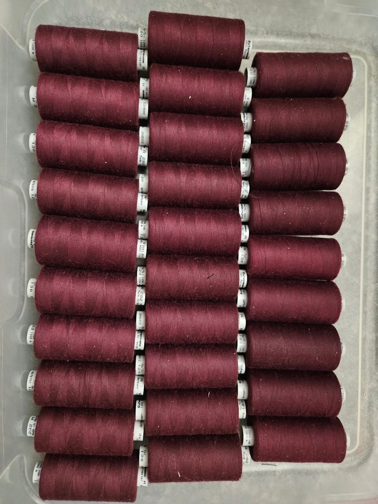 Joblot sewing thread