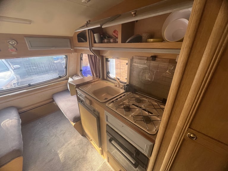 5 berth caravan 
