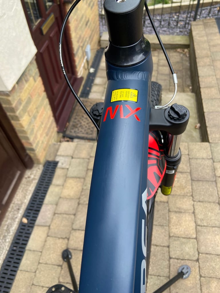 Share Orbea MX 24 XC Kids Mountain Bike – 24” Wheels, Shimano Altus 7-Speed.