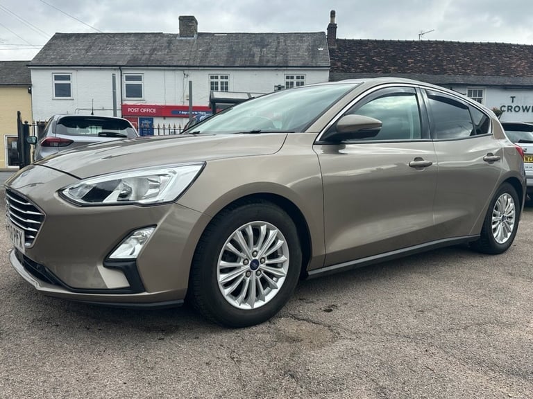 2019 Ford Focus 1.0T ECOBOOST TITANIUM 5dr EURO 6 (s/s) (125 ps) WITH SERVICE HISTORY  Hatchback ...