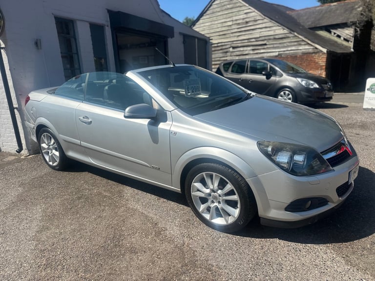 2007 Vauxhall Astra 1.8 VVT Design 2dr CONVERTIBLE Petrol Manual