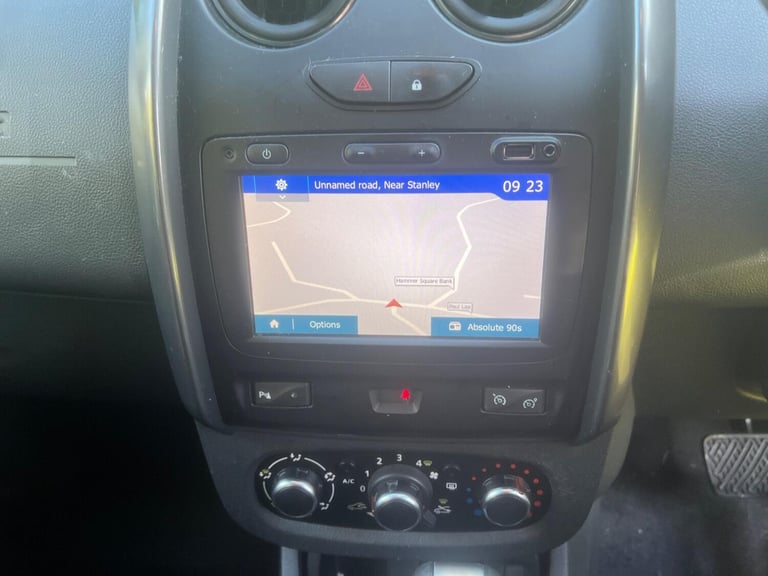 DACIA DUSTER 1.5 Prestige One owner from dCi 110 4x2 Auto Black Auto Diesel 2017