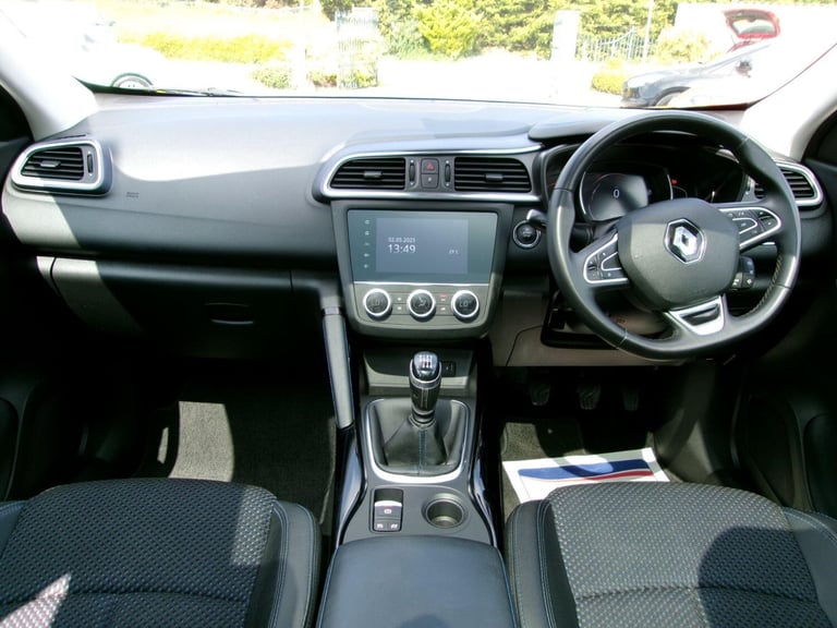 2019 Renault Kadjar 1.5 Blue dCi S Edition Euro 6 (s/s) 5dr HATCHBACK Diesel Manual