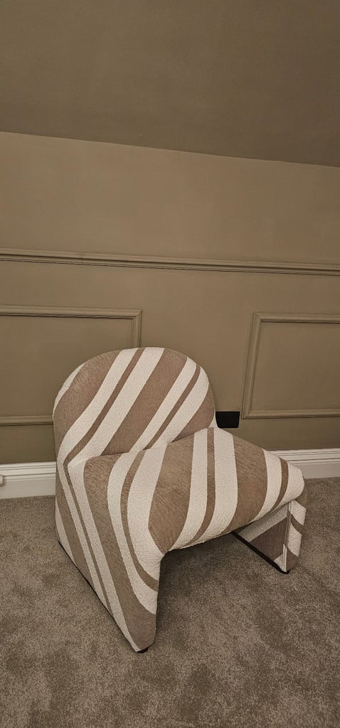image for Brand New Homesense Chairs 