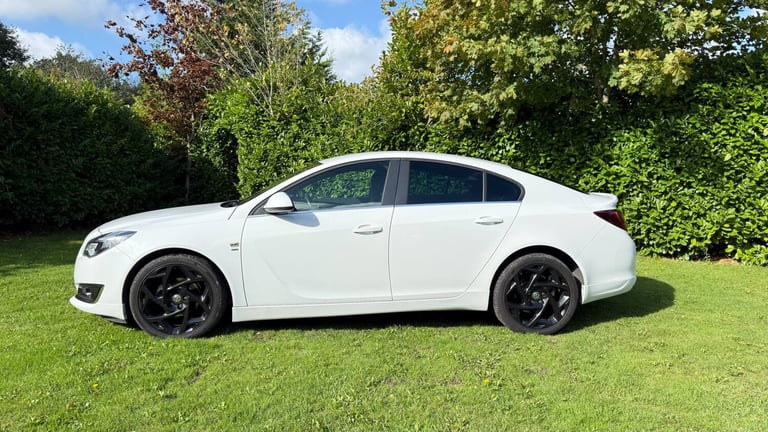 2014 Vauxhall Insignia 2.0 CDTi [140] ecoFLEX SRi Vx-line 5dr [S/S] HATCHBACK Diesel Manual