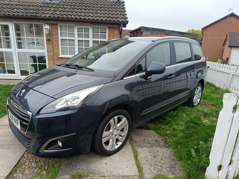 Peugeot, 5008, MPV, 2014, Semi-Auto, 1560 (cc), 5 doors