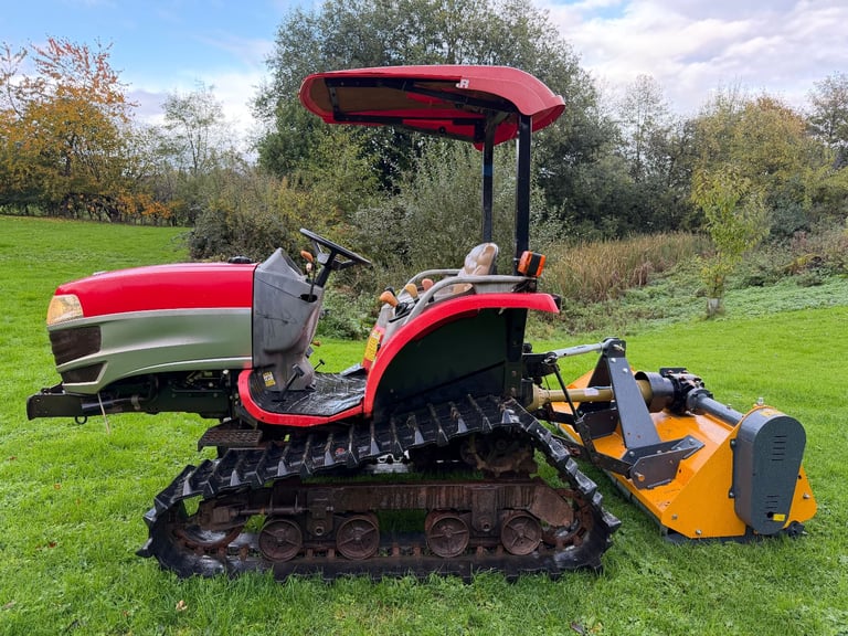 YANMAR CT122 Track Compact Tractor & New 5ft Flail Mower *** CRAWLER *** 681 Hours * 22 HP